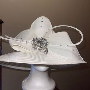 White church.hat
